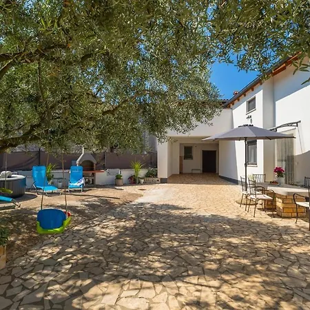 度假居 House Lando 普拉