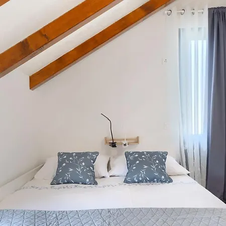 House Lando * Пула