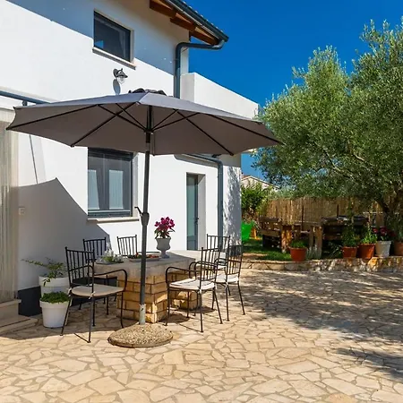 House Lando Будинок відпочинку