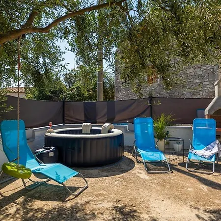 度假居 House Lando 普拉