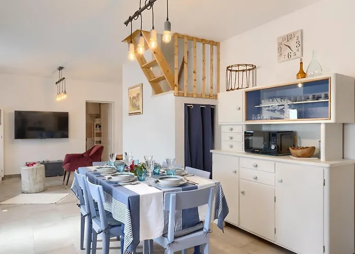 House Lando Holiday home Pula