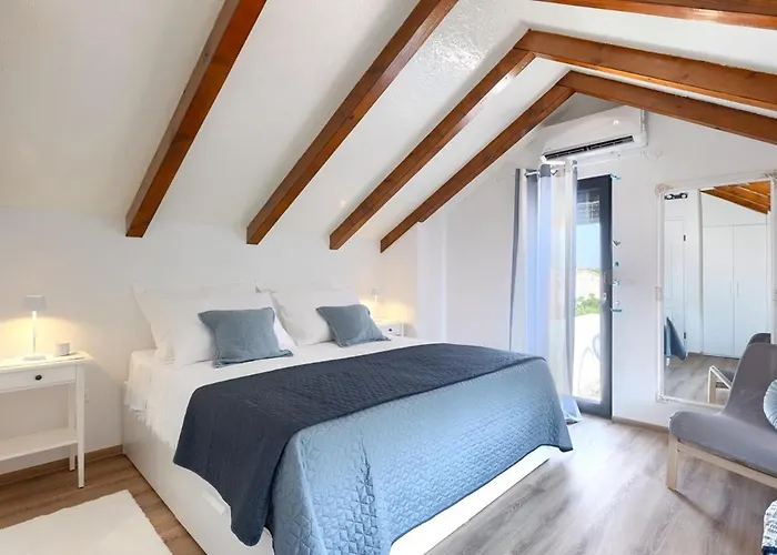 Nyaraló House Lando Póla