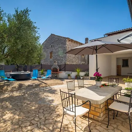 Holiday home Casa Lando