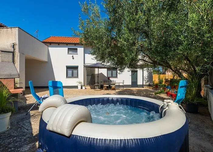 House Lando Hébergement de vacances Pula