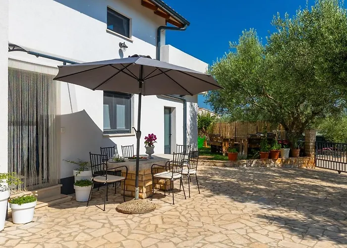 House Lando Hébergement de vacances