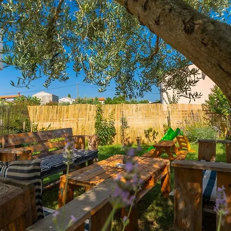 Vikendica House Lando Pula